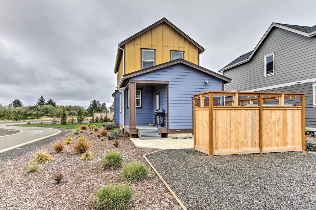 Ocean Shores House With Hot Tub - Walk To Beach Exterior photo